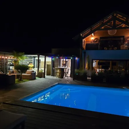 Omm Heated Pool Sauna Διαμέρισμα *
