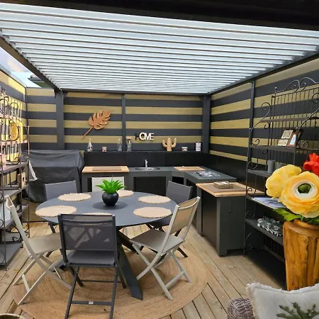 Διαμέρισμα Omm Heated Pool Sauna Viviers-du-Lac